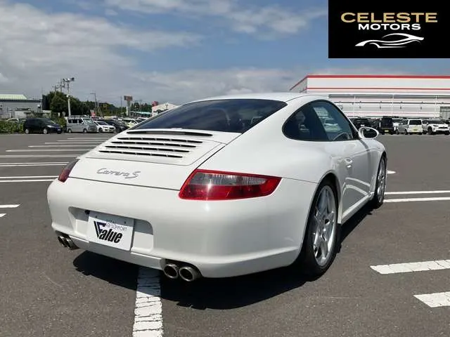 PORSCHE 911 2006 — photo 2 sur 8