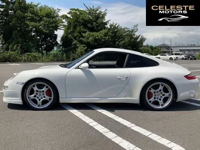 PORSCHE 911 2006 — photo 7 sur 8