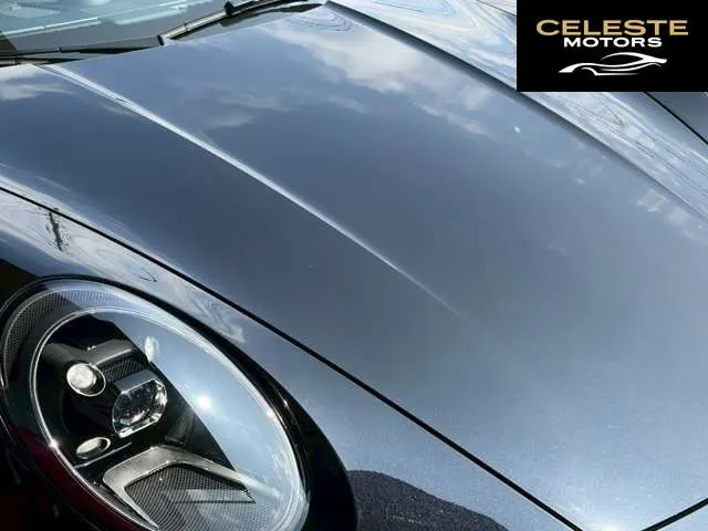 PORSCHE 911 2023 — photo 4 sur 8