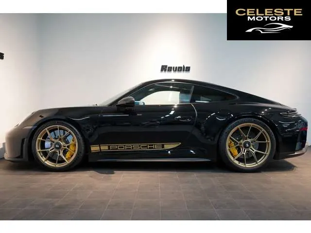 PORSCHE 911 2025 — photo 8 sur 8