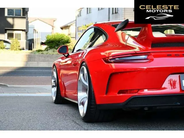 PORSCHE 911 2019 — photo 4 sur 8