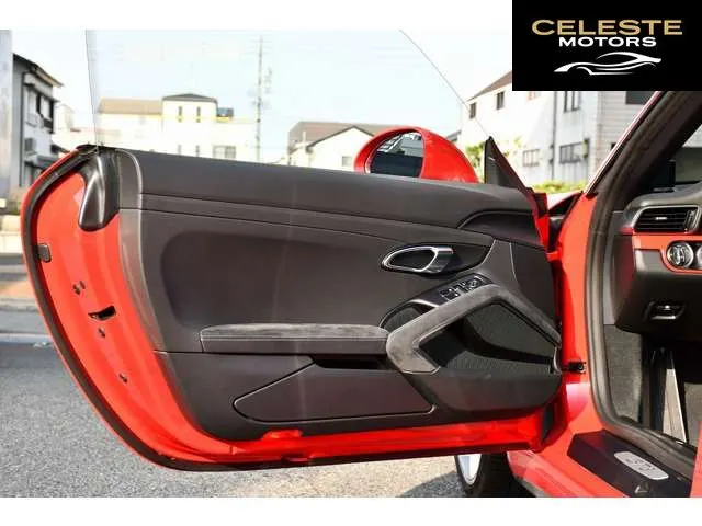 PORSCHE 911 2019 — photo 5 sur 8