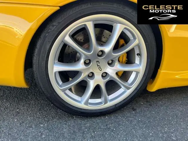 PORSCHE 911 2004 — photo 8 sur 8