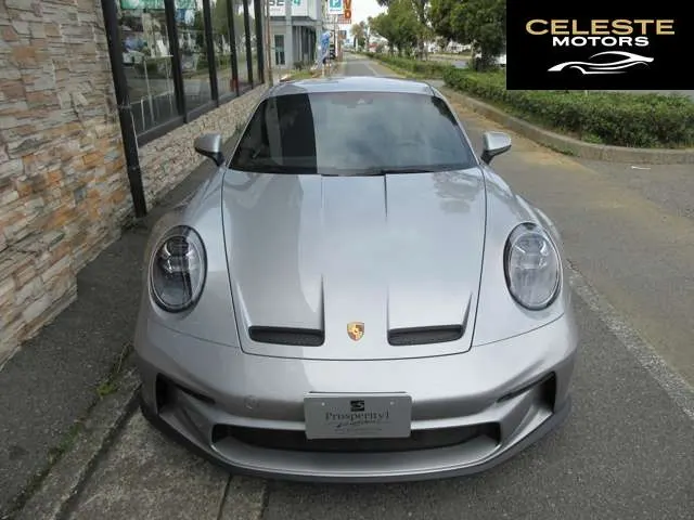 PORSCHE 911 2022 — photo 3 sur 8