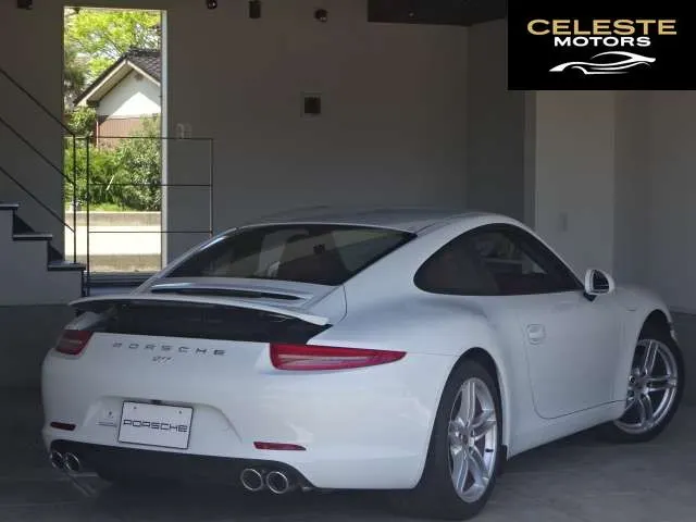 PORSCHE 911 2013 — photo 7 sur 8
