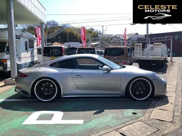 PORSCHE 911 2016 — photo 4 sur 8