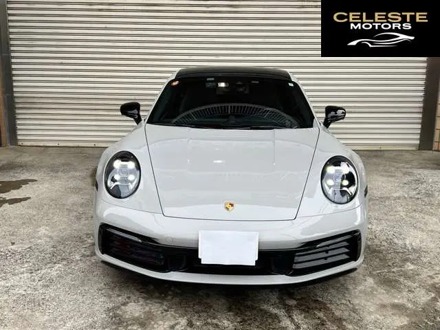 PORSCHE 911 2020 — photo 4 sur 8