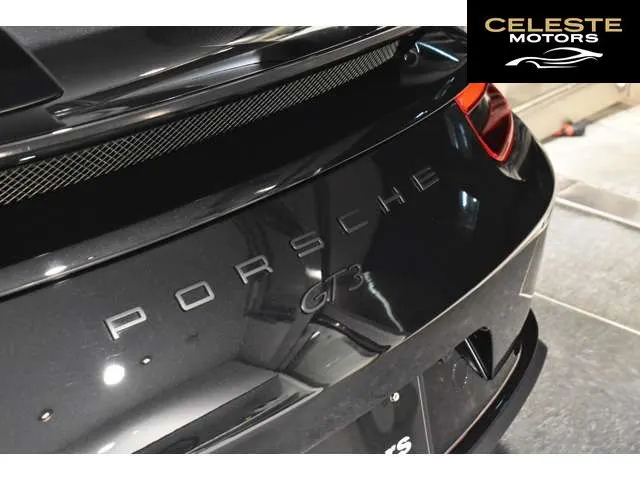 PORSCHE 911 2019 — photo 8 sur 8