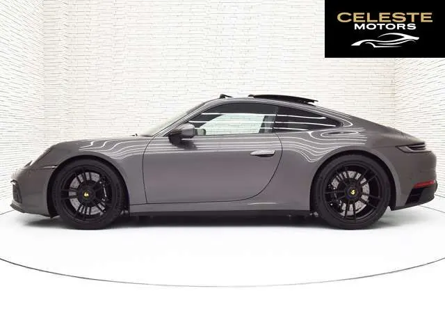 PORSCHE 911 2024 — photo 2 sur 8
