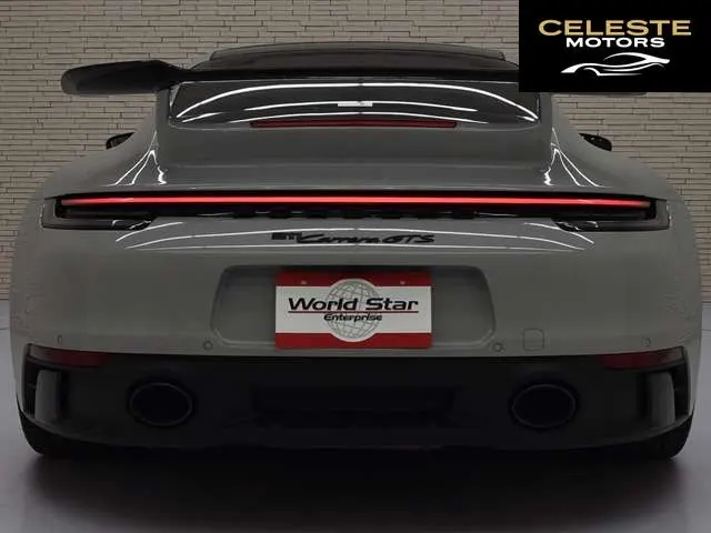 PORSCHE 911 2023 — photo 4 sur 8