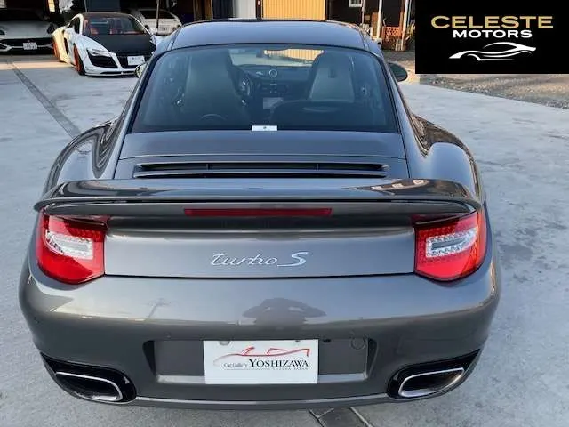 PORSCHE 911 2010 — photo 2 sur 7