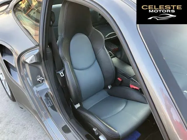 PORSCHE 911 2010 — photo 5 sur 7