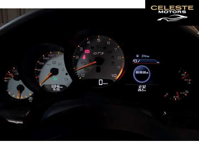 PORSCHE 911 2019 — photo 6 sur 8