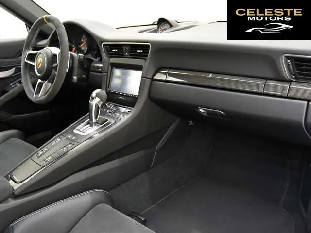 PORSCHE 911 2016 — photo 6 sur 8
