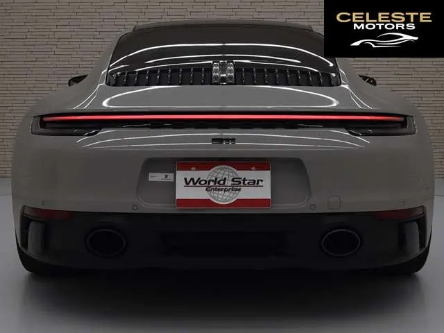 PORSCHE 911 2024 — photo 4 sur 8