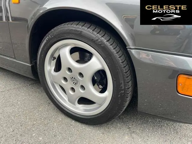PORSCHE 911 1993 — photo 8 sur 8