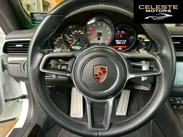 PORSCHE 911 2016 — photo 4 sur 8