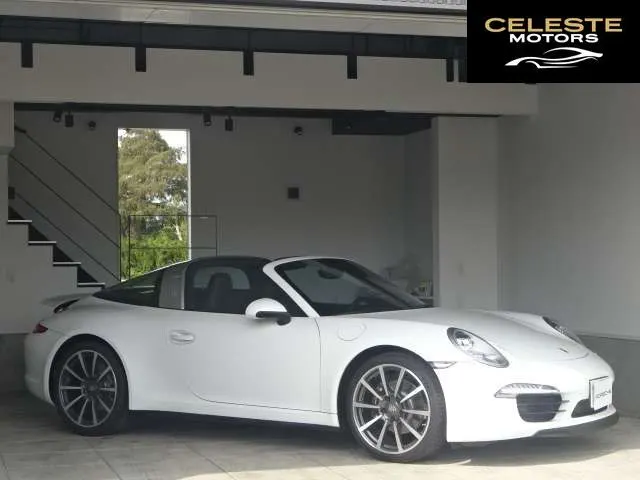 PORSCHE 911 2015 — photo 2 sur 8