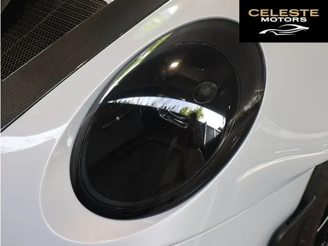 PORSCHE 911 2025 — photo 4 sur 8