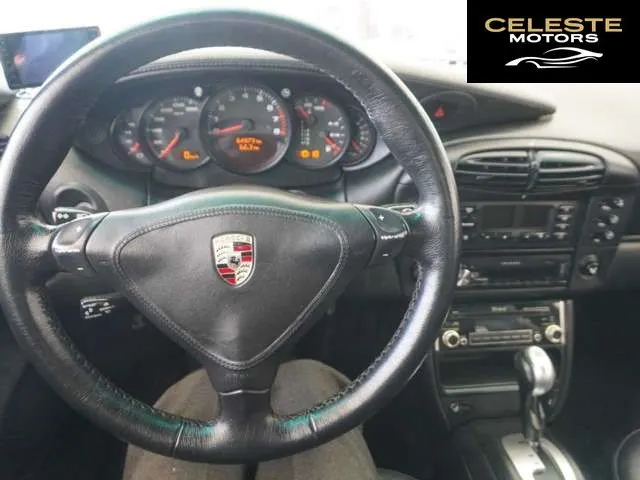PORSCHE 911 2001 — photo 8 sur 8
