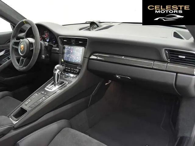 PORSCHE 911 2019 — photo 6 sur 8