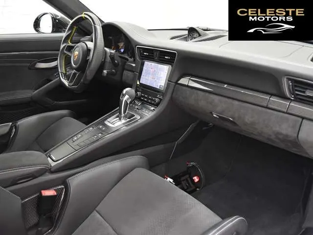 PORSCHE 911 2019 — photo 6 sur 8