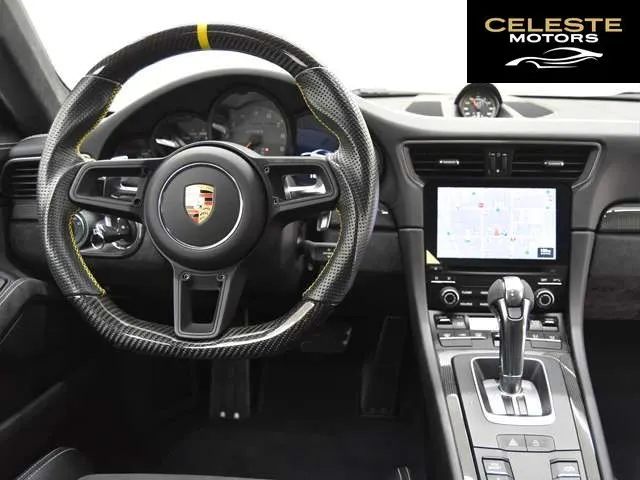 PORSCHE 911 2019 — photo 8 sur 8