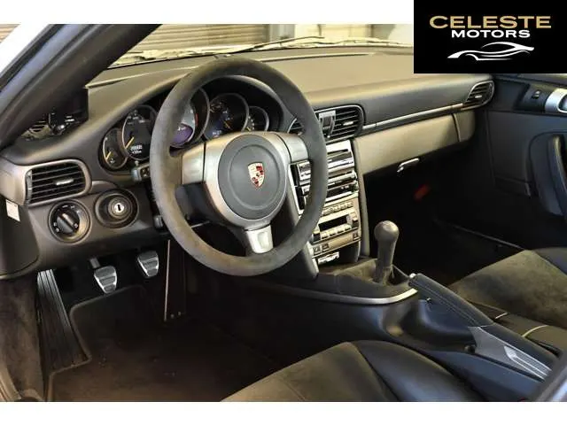 PORSCHE 911 2008 — photo 6 sur 8