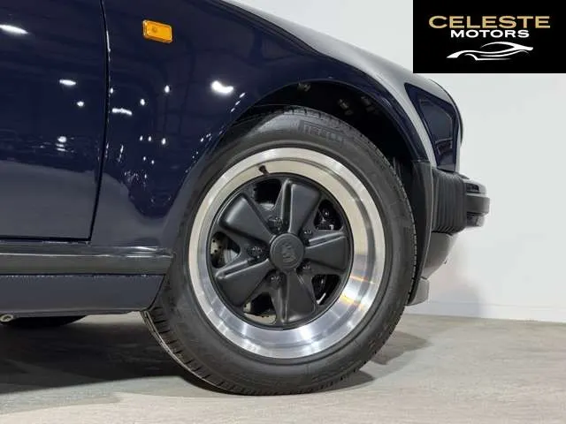 PORSCHE 911 1988 — photo 2 sur 8