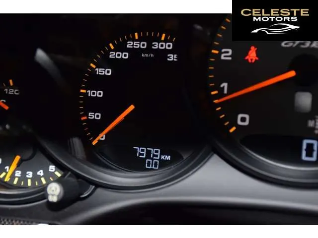 PORSCHE 911 2016 — photo 2 sur 8