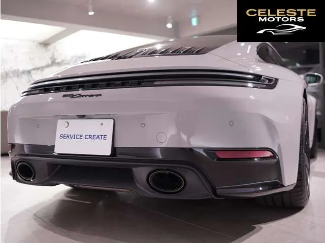 PORSCHE 911 2025 — photo 8 sur 8