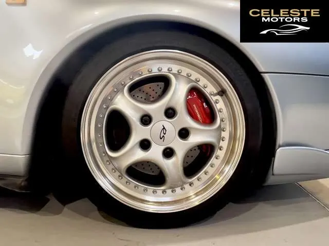 PORSCHE 911 1995 — photo 8 sur 8