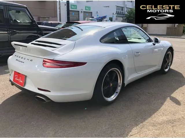 PORSCHE 911 2013 — photo 7 sur 8