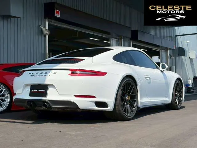 PORSCHE 911 2017 — photo 8 sur 8