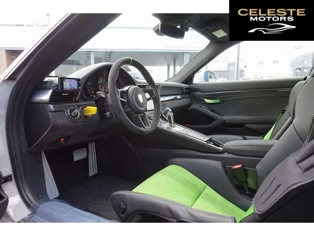 PORSCHE 911 2019 — photo 7 sur 8
