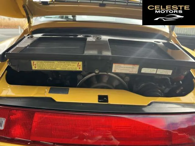 PORSCHE 911 1996 — photo 8 sur 8