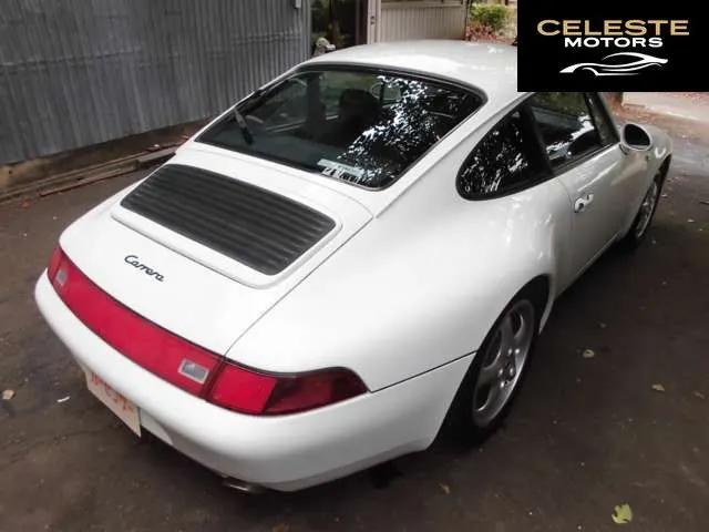 PORSCHE 911 1996 — photo 4 sur 8