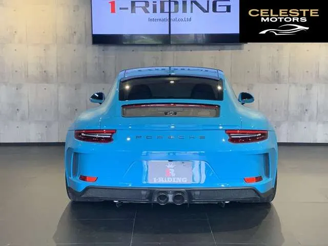 PORSCHE 911 2018 — photo 2 sur 8