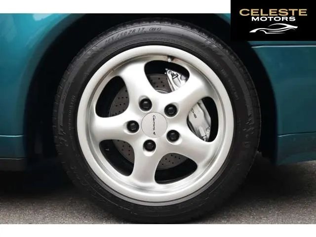 PORSCHE 911 1996 — photo 6 sur 8