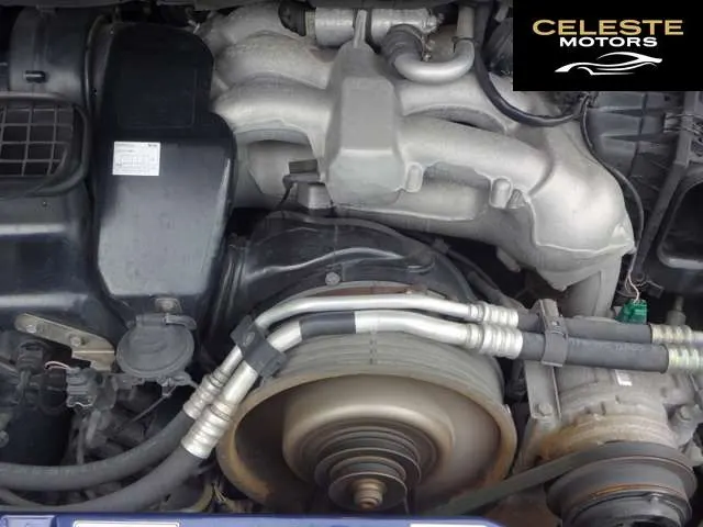 PORSCHE 911 1996 — photo 5 sur 6