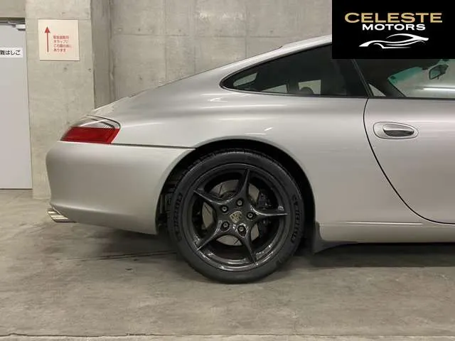 PORSCHE 911 2003 — photo 5 sur 8