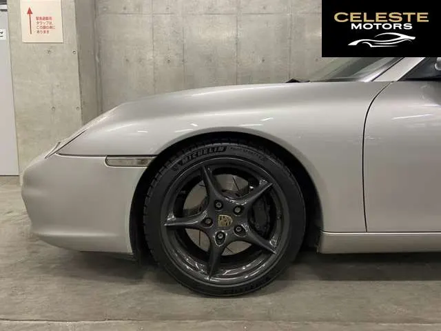 PORSCHE 911 2003 — photo 8 sur 8