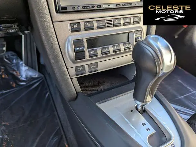 PORSCHE 911 2006 — photo 5 sur 8
