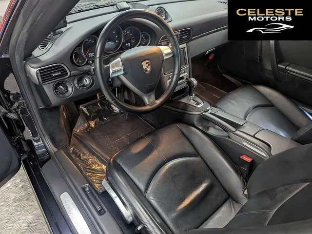 PORSCHE 911 2006 — photo 7 sur 8
