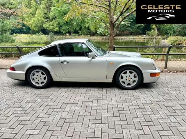 PORSCHE 911 1990 — photo 4 sur 8
