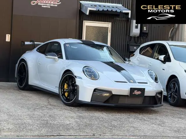 PORSCHE 911 2025 — photo 2 sur 8