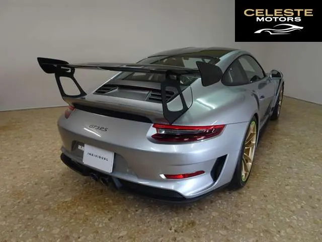 PORSCHE 911 2019 — photo 4 sur 8