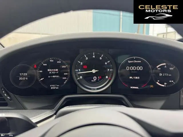 PORSCHE 911 2024 — photo 6 sur 8