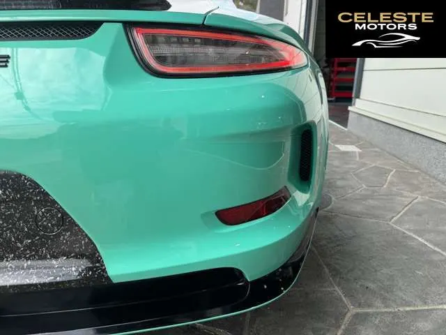 PORSCHE 911 2015 — photo 7 sur 8