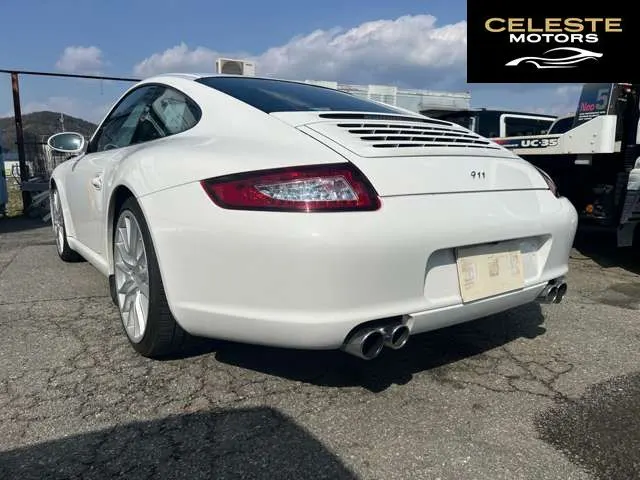 PORSCHE 911 2008 — photo 2 sur 8